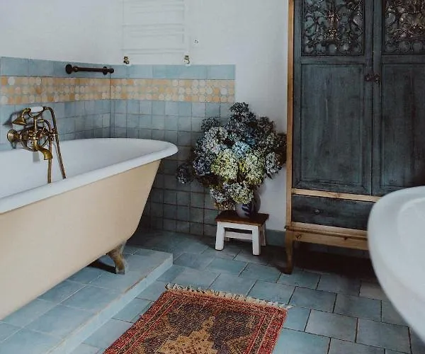 55 بيت للعطل Jemna